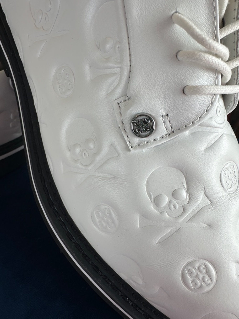 G/FORE White Embossed Skull Athletic Dress Shoes !!!read remarks!!! - Picture 2 of 8